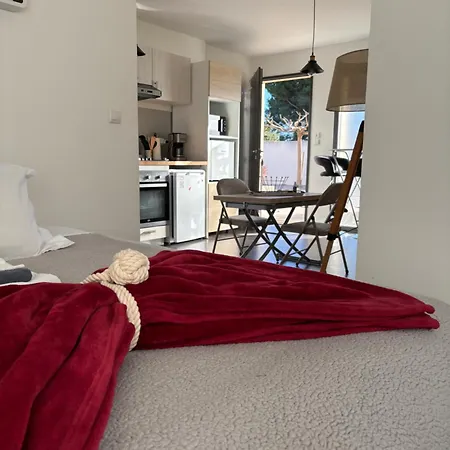 Apartament Pour Etudiant Seul Ou A 2