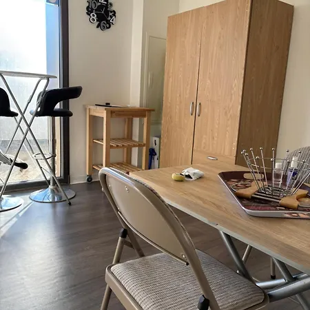 Pour Etudiant Seul Ou A 2 Apartament *