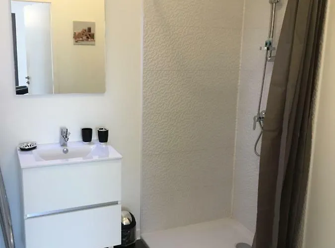 Pour Etudiant Seul Ou A 2 * Villeneuve-les-Maguelonne
